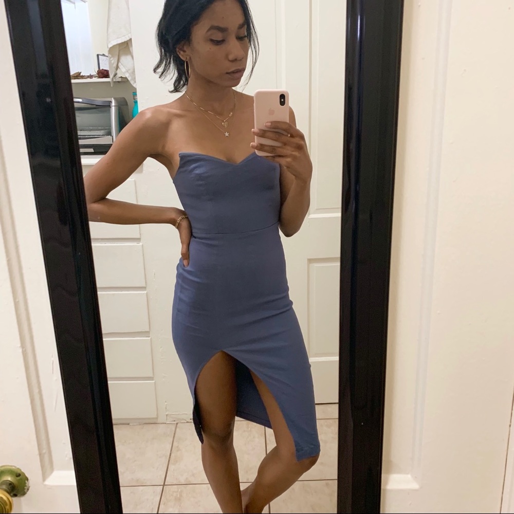 Windsor light blue casual/formal dress with slit